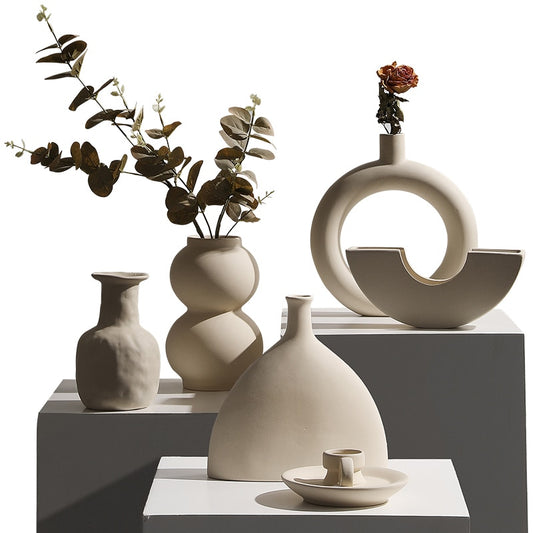 Modern Nordic Style Artistic Ceramic Flower Vases