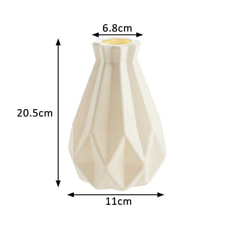 Modern Nordic Style Origami-like Flower Vase