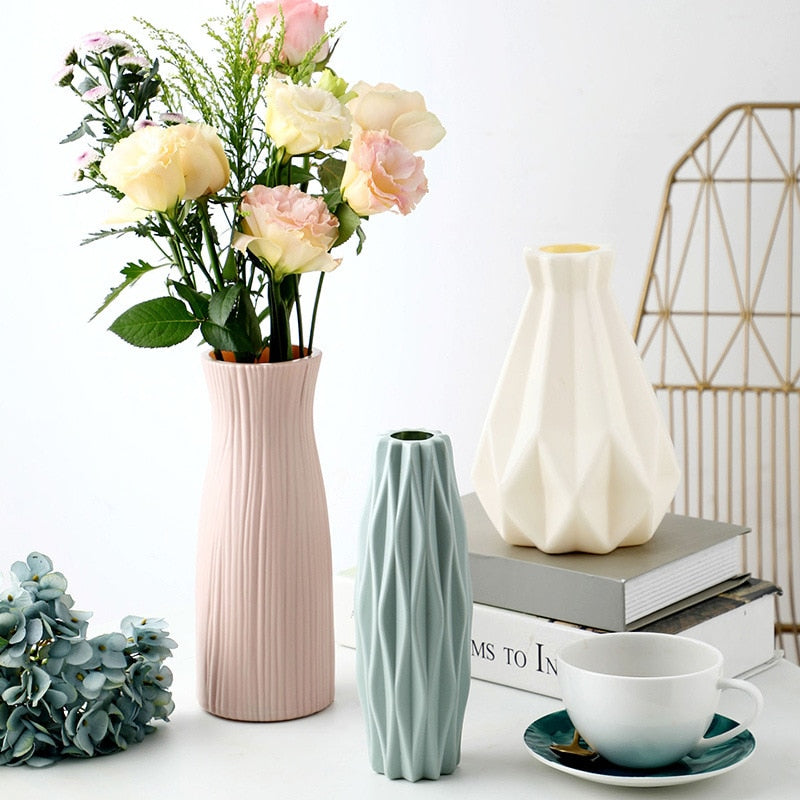 Modern Nordic Style Origami-like Flower Vase