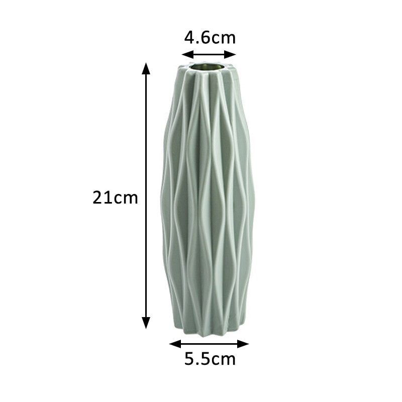 Modern Nordic Style Origami-like Flower Vase