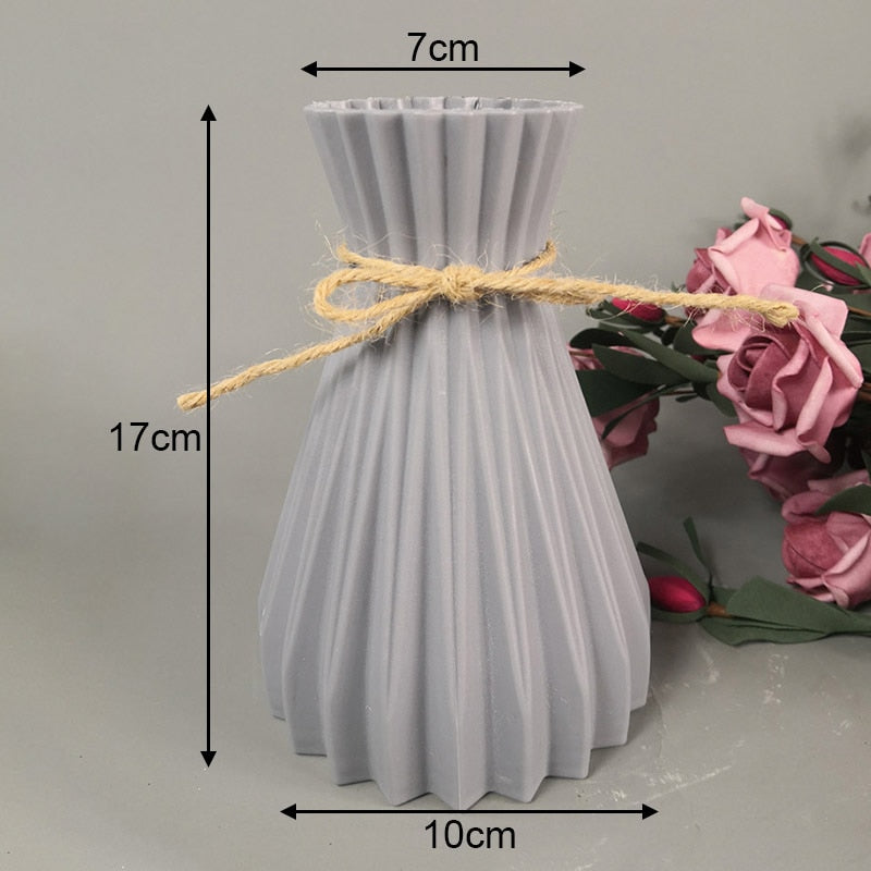 Modern Nordic Style Origami-like Flower Vase